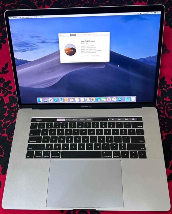 MacBook Pro 13-inch 2018 Touch ID and Touch Bar Intel Core i7 16BG 256BG.