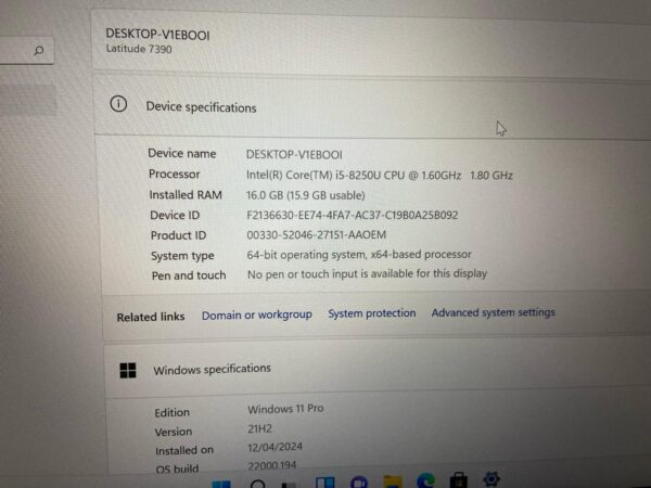 DELL LATITUDE 7390 CORE I5 8 GENERATION 16 GB 256 SSD HDMI WINDOWS 11 PRO WI-FI WEBCAM.