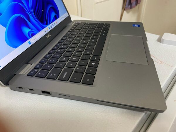 DELL LATITUDE 5320 16GB RAM 256GB SSD HARD DISK CORE I5-1145G7 WINDOWS 11 PRO